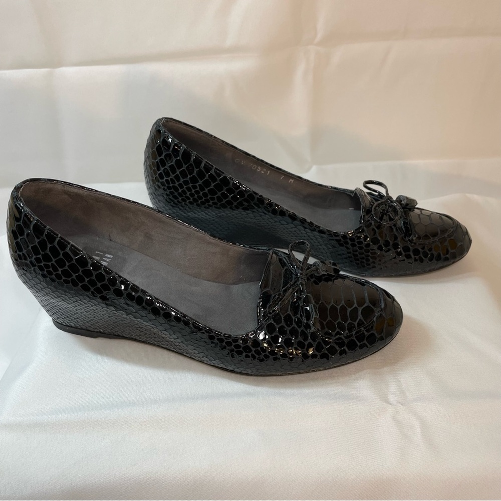 Stuart Weitzman Black Python Embossed Patent Leat… - image 2